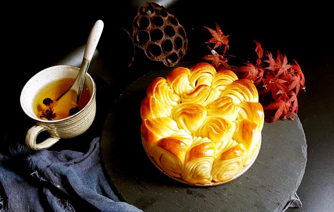 黄油手撕面包卷