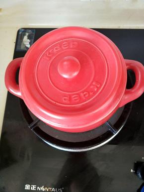 盖上盖子小火慢炖30分钟