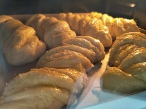 165度上下火，中层烤15分钟。