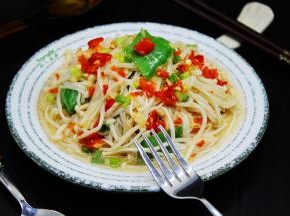 减肥美食——凉拌金针菇