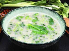 小时候的味道，菜心芋头汤