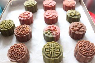 放入烤箱160度20分钟，不用上色，拿出即可。