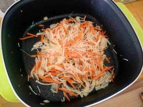 加生抽，盐调味。