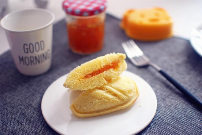 果酱夹心土司