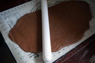 倒出，排气，尽量排干净。