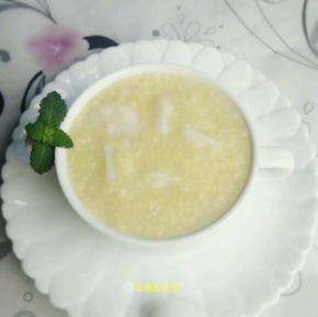 熬制山药小米软糯即可。