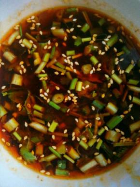 再加入一点煮菜的汤汁