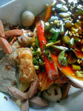 搅拌均匀，淋在菜上面