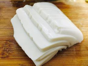 嫩豆腐切厚片