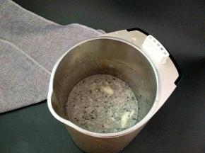 好了之后调入个人口味的冰糖即可