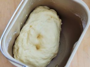 发酵40分钟左右，体积变大。