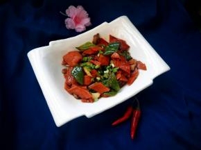 我们家不爱吃鸡精，所以过程中没有加鸡精。你们喜欢的话也可以加一点。