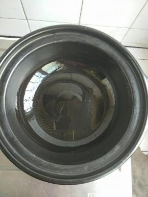 锅里到底油，要比平时多一些油