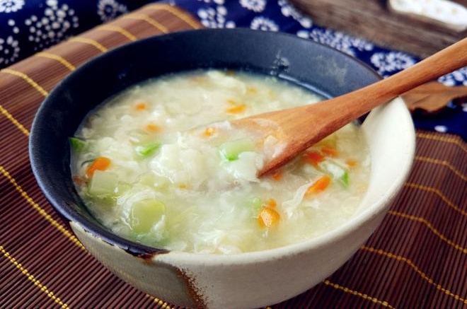 西葫芦鸡蛋疙瘩汤