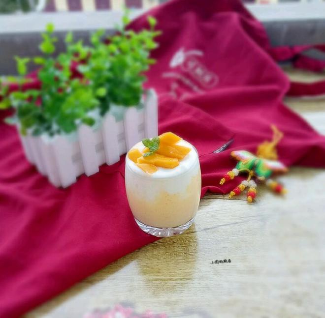 芒果酸奶杯