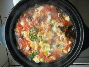 最后撒上鸡蛋花