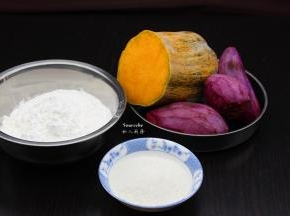 准备食材：糯米粉、紫薯、南瓜白砂糖
