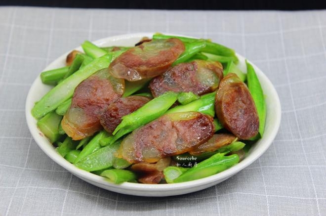 芥兰炒腊肠