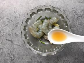 小半汤匙料酒去腥