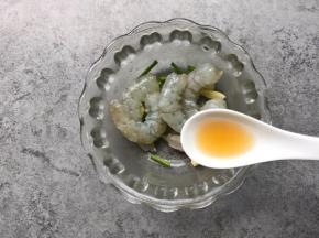 小半汤匙料酒去腥