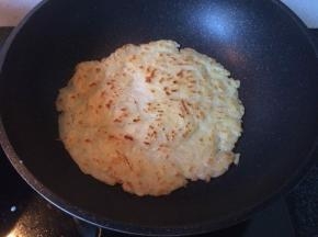 熟透后大火煎两面金黄即可