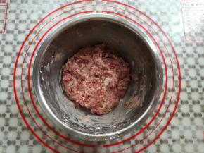 材料用刮刀混合均匀，放冰箱冷藏半小时