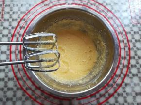 低速慢打，注意不要打到油水分离