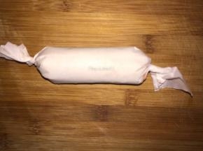 完成。也可在中间斜切一刀摆盘食用。