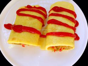 最后装盘，淋上美味的蕃茄酱即可食用。