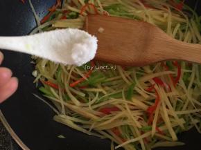 加入适量的食盐