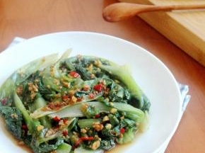 青菜也可以放辣椒的