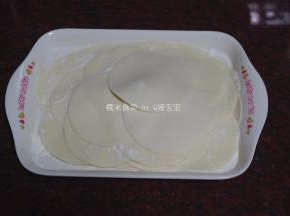 由于压面机压得比较薄，一共印出32片，只用了其中26片。