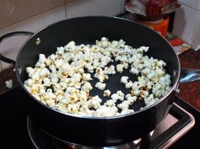 大概2分钟左右，开始爆花，而且是停不下来的状态。