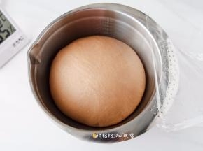 面团发酵到两倍大小的时候，就可以了