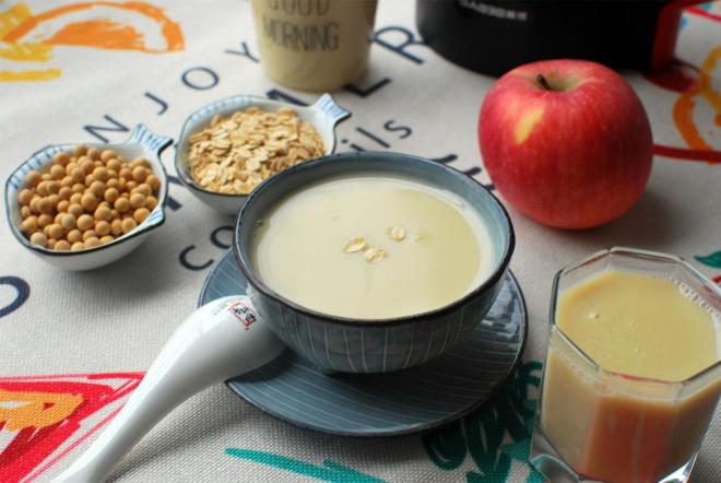 苹果宜肝豆浆