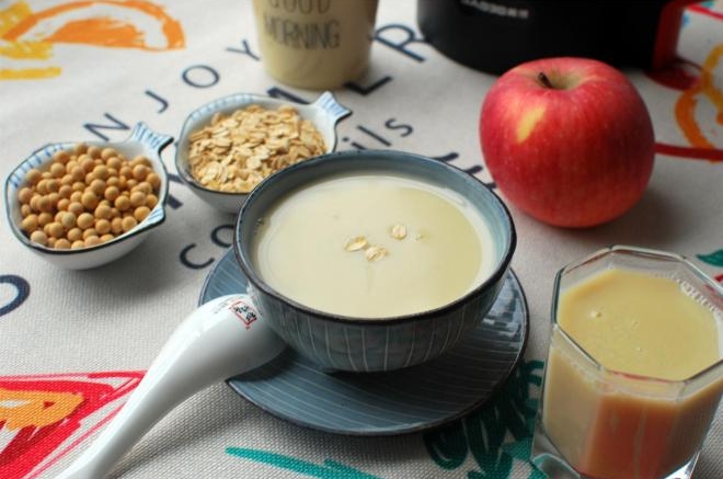 苹果宜肝豆浆