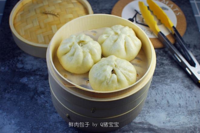 鲜肉包子