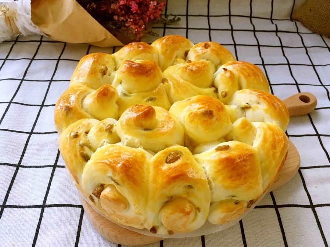 葡萄干黄金面包