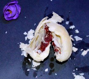 浓浓的玫瑰花香味，特别好吃