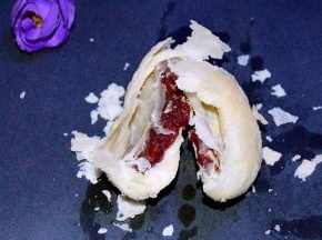 浓浓的玫瑰花香味，特别好吃