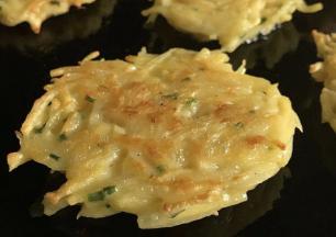 煎至两面金黄即可