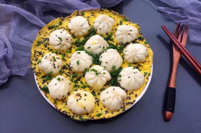 抱蛋煎包