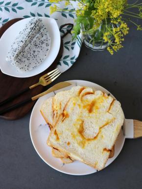 加了南瓜泥的面包口感更丰富