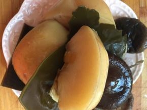 把苹果、香菇，昆布捞出来不要