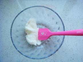 看不到干粉即可。