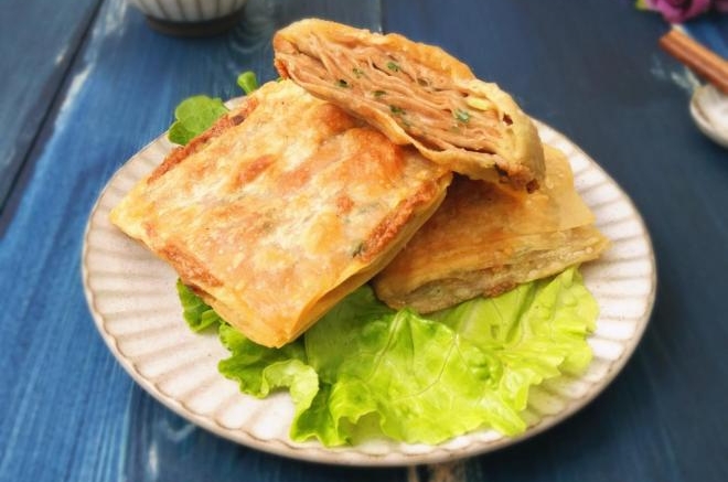 馄饨皮千层肉饼