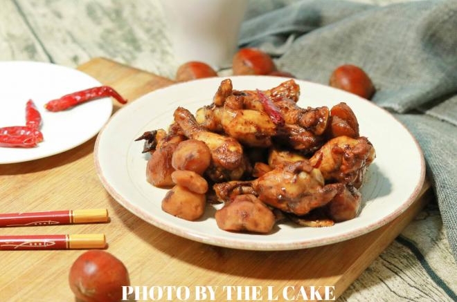 板栗红烧小鸡腿