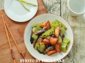 出锅装盘