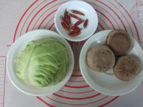 准备好所需食材，