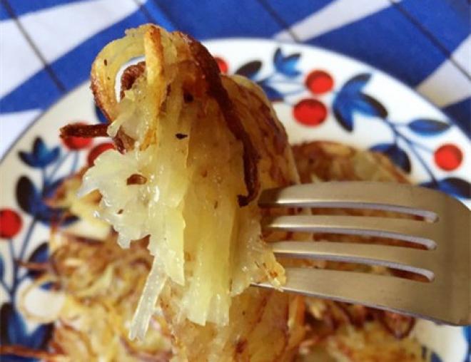 快手美味的土豆丝煎饼